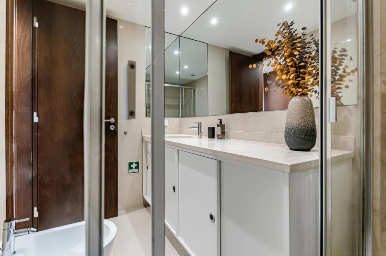 Studio In Cascais -Sea View -Pool Bagian luar foto